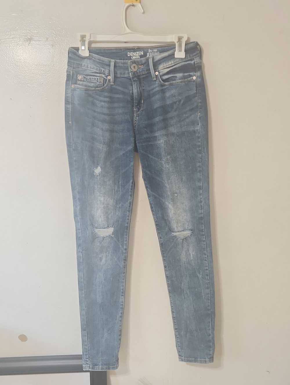 Denizen From Levi's Low Rise Jegging